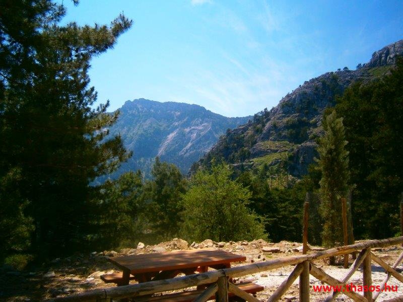 2013_05_06_panagia_hegyikert_08