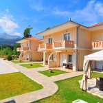 Eleni Mazonett Apartman *****
