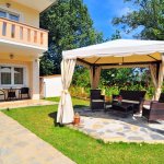 Eleni Mazonett Apartman *****