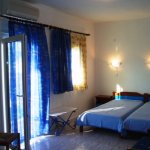 Ifigénia Apartman és Stúdió II. (Parti) ****