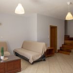 403 Maisonette